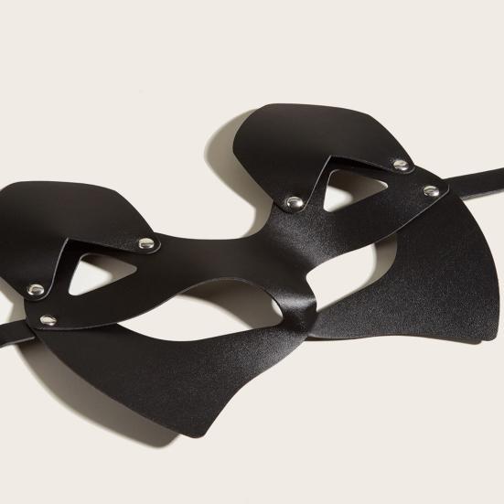 Máscara de Olhos BDSM com Rebite e Design Vazado Tira Ajustável Máscara Erótica para Roleplay Acessório Sexy de Mascarada para Roleplay para a Intimidade de Casais