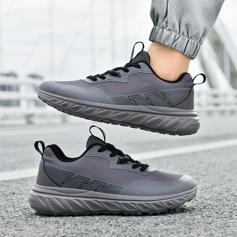 Large size lightweight wide head casual sports shoes new fly-woven mesh men's shoes fat feet fat barefoot running shoes