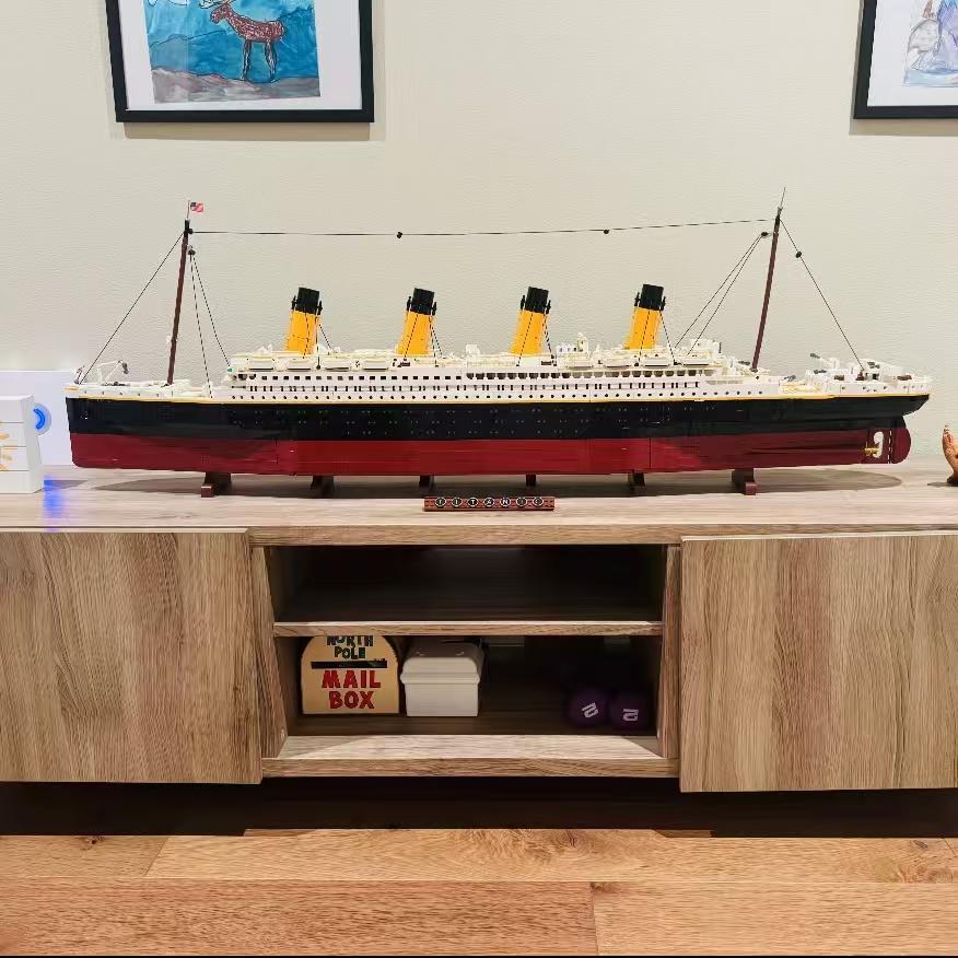 Creative 2025 Titanic Cruise 10294, Educational Toys, Birthday Toy Gifts, Christmas, Halloween Gifts