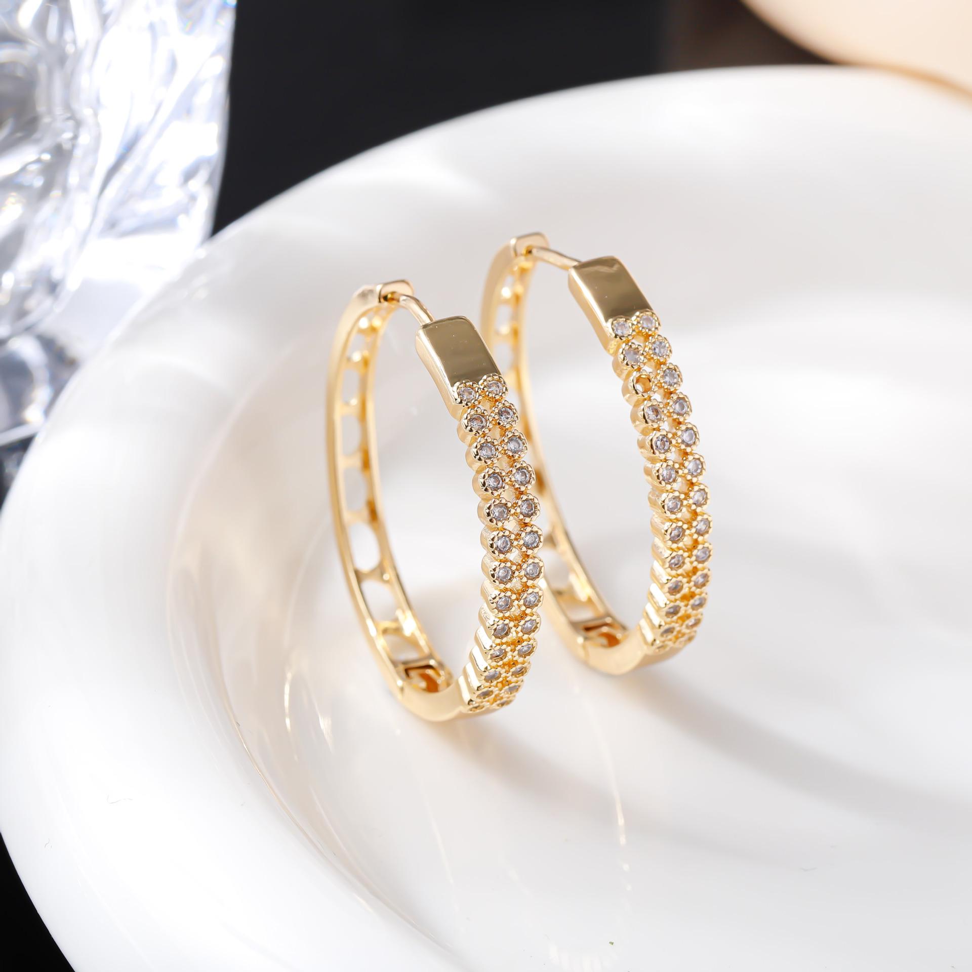 Elegant Double Row Round Diamond Hollow Earrings for Women - European and American Style Commuting Ear Hoops.