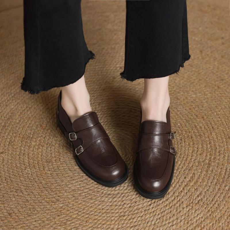 

Новые удобные нескользящие туфли-лодочки женские с круглым носком повседневные черные маленькие кожаные туфли на низком каблуке женские туфли-лодочки толстая подошва большие 39 коричневый