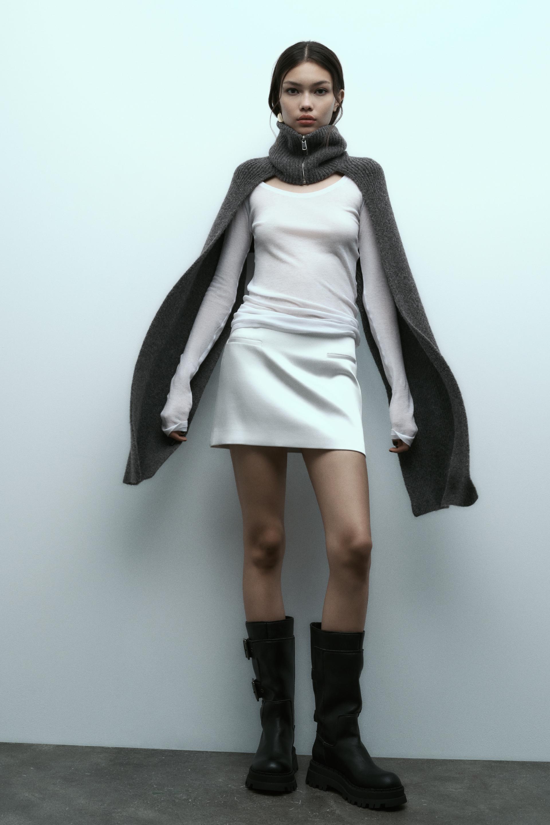 

ШАРФ НА ЧЕТВЕРТИ МОЛНИИ