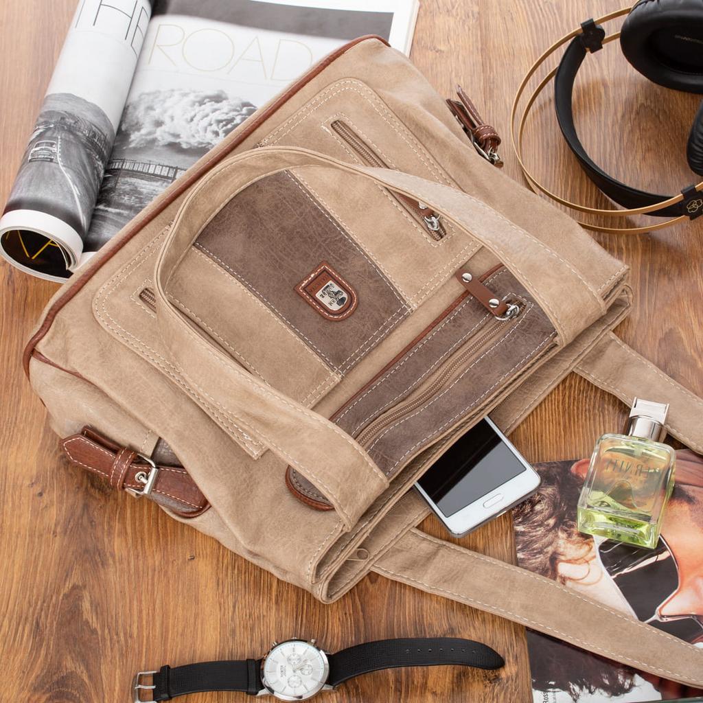 Vezze Boria Oro Ruda Leather Handbag