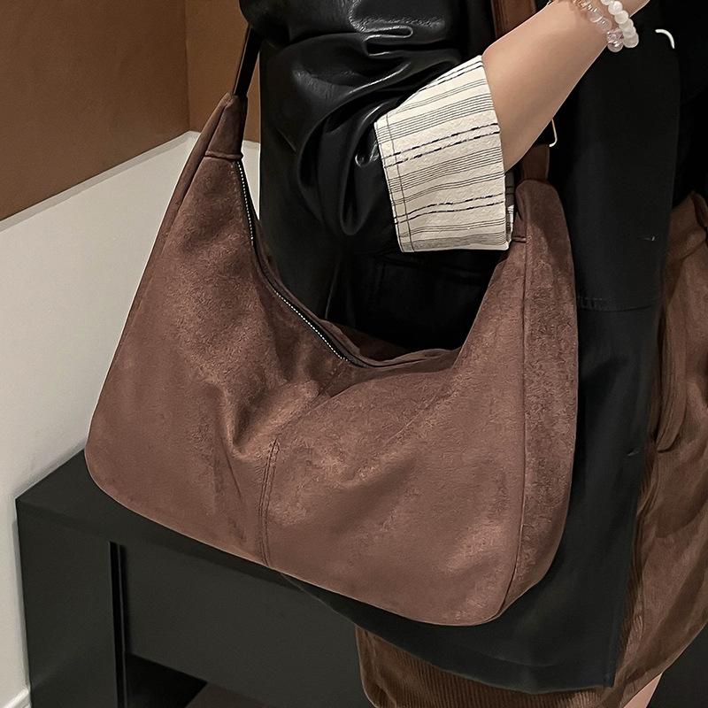 Tragetasche, Umhängetasche, Nischenprodukt für Damen, Vielseitige und Modische Einzel-Schultertasche für den Weg zur Arbeit