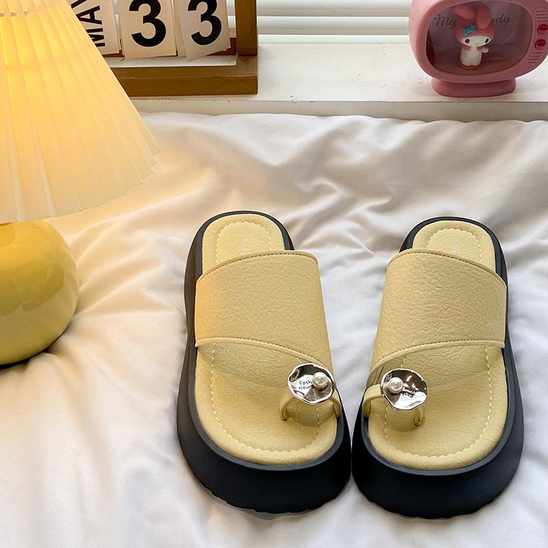 

Beach cool slippers women wear new high-end rhinestones with skirts in summer, thick-bottomed muffin toes 39 жёлтый