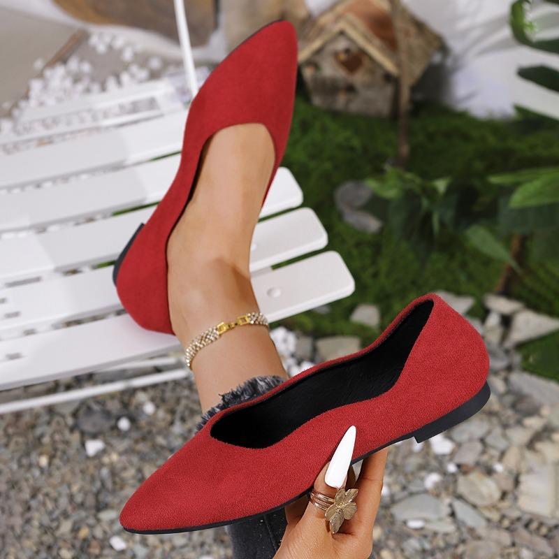Large size casual flat-bottomed Doudou shoes autumn new pointed soft sole outer wear shallow single shoes women