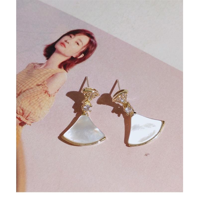Korean Style Shell Fan Shape Earrings Fashion Simple Elegant Jewelry