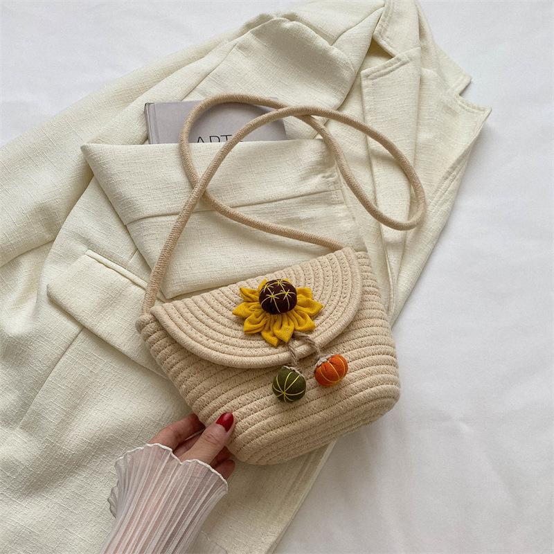 2025 summer new woven flower bucket bag simple casual underarm shoulder bag personalized foreign style oblique span bag