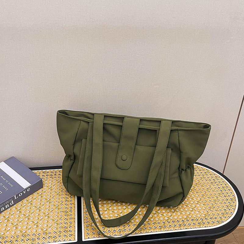 Fashion Large Capacity Nylon Women's Tote Bags Casual Waterproof Youth Shoulder Bag with Front Pocket Lightweight Work Handbag