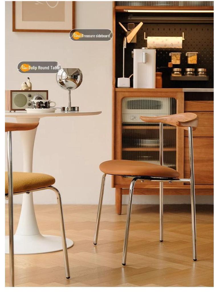 Minimalist Mid-Century Bullhorn Solid Wood Dining Chair with Backrest