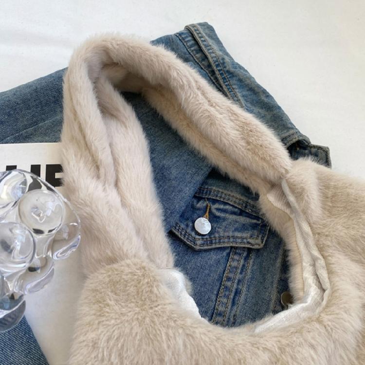 Fashionable Plush Shoulder Bag Stylish and Soft Handbag for Various Occasions