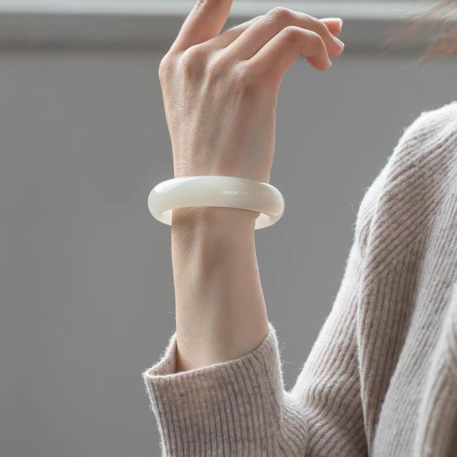 White Jade Women s Jade Bracelet - Genuine Natural Green  Mutton Fat Jade Concubine Design.