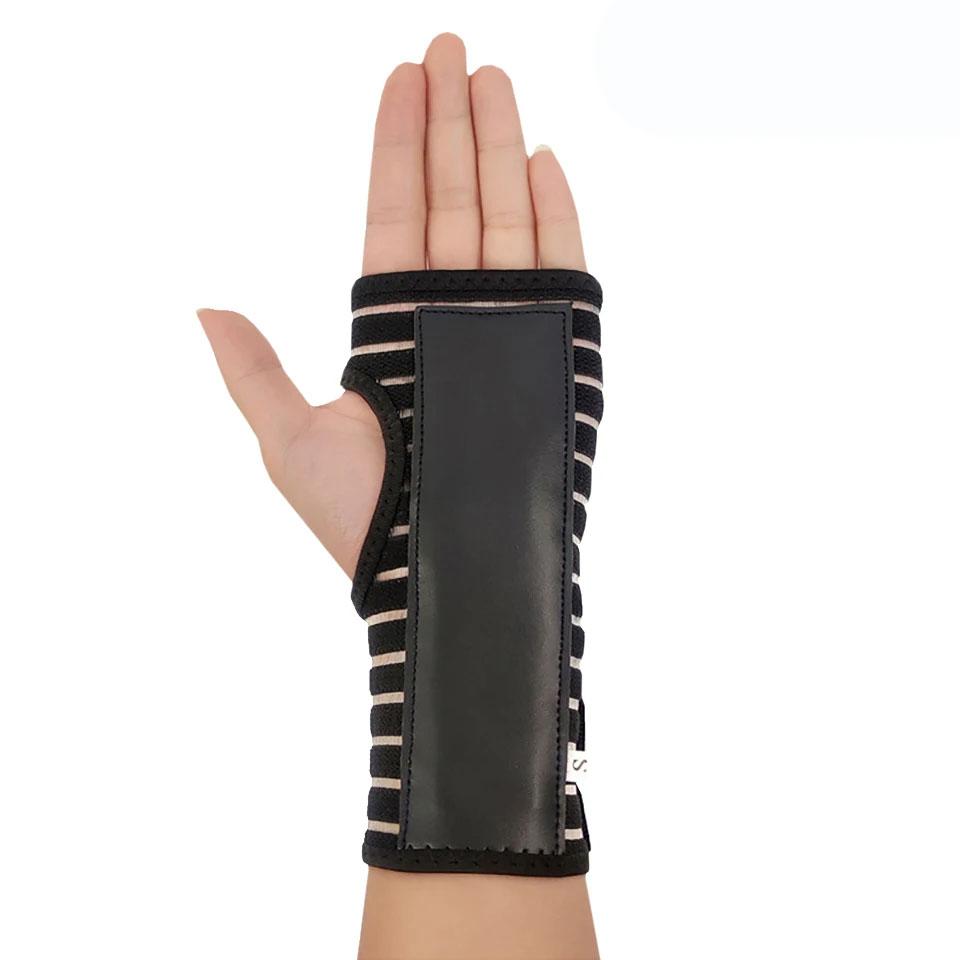 

1Pcs Sports Steel Plate Wrist Guard Adjustable Strap Compression Breathable Protection Curved Aluminum Plate Palm Wrist Support M