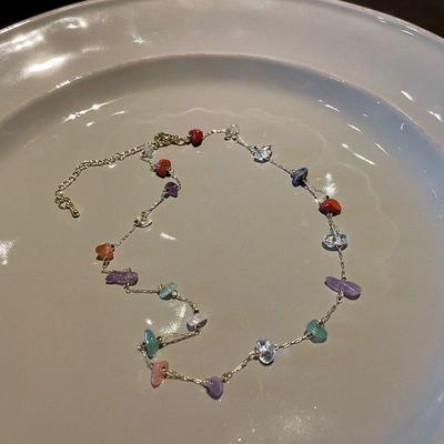 Süße bunte Naturperlen Choker Halskette für Frauen Mädchen einfache Schlüsselbeinkette Halskette Schmuckgeschenk