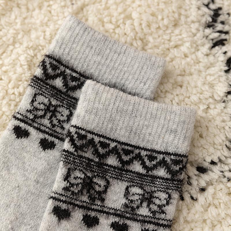Mittellanges Röhrengarn mit Federn, farblich passende Wollsocken im Retro-Stil mit Schleife, für Zuhause und Freizeit, wärmespeichernd, verdickt, Thermosocken