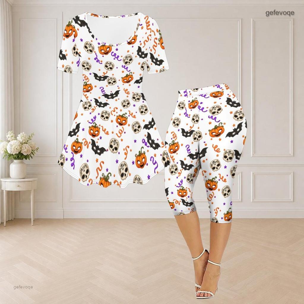 Women Plus Size White Halloween Printed Round Neck Short Sleeve Top Capri Pants Two Piece Pajama Set