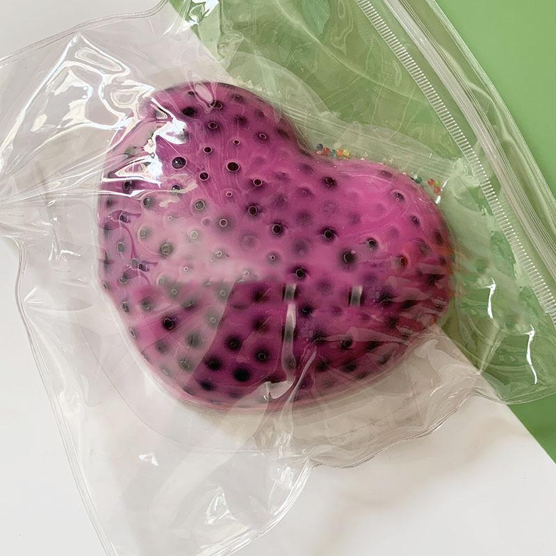 

Latest Love Pinch Press Pimple Relaxation Plaything Spoofing Compulsion Simulation Squeeze Pimple Love Vent Stress Relief Fidget Toy