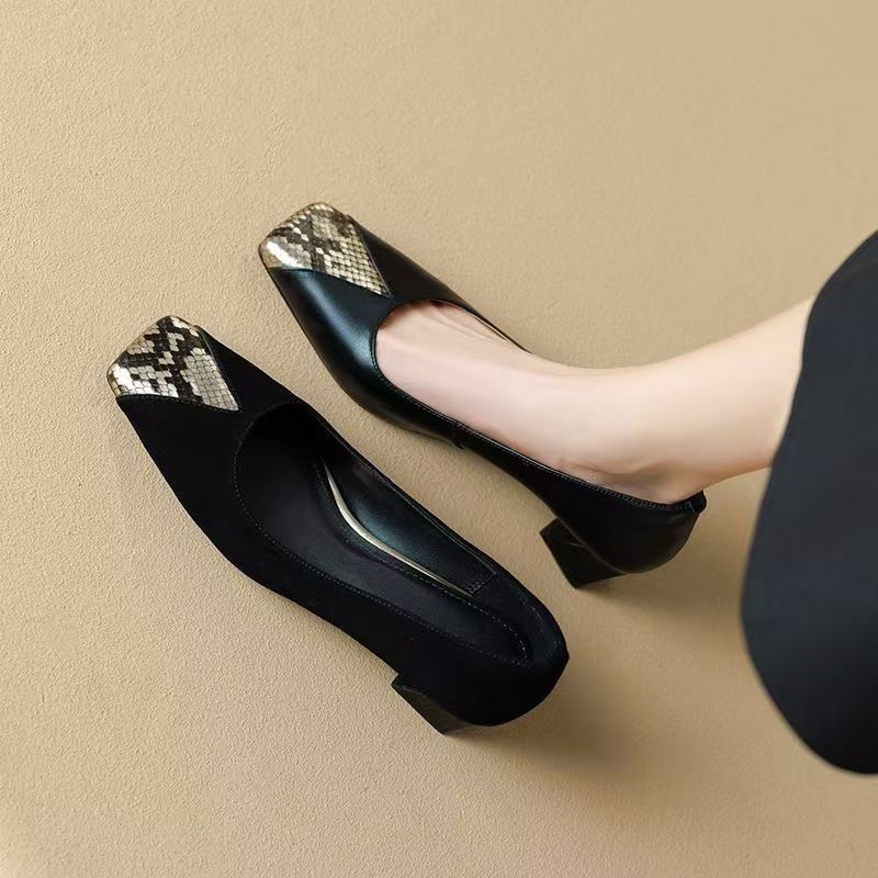 Soft Leather Square Head Light Mouth Single Shoes Women's 2025 Spring and Autumn New Low-heeled Casual French Color Matching Snake Pattern Thick-heele