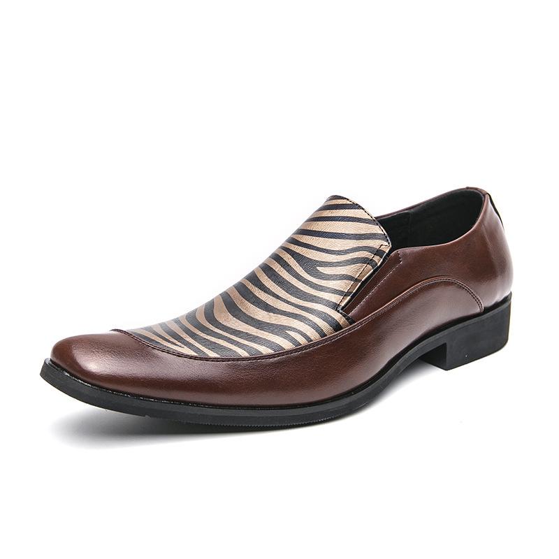 Men's European & American Pointed Toe Leather Loafers - Large Size Slip-On