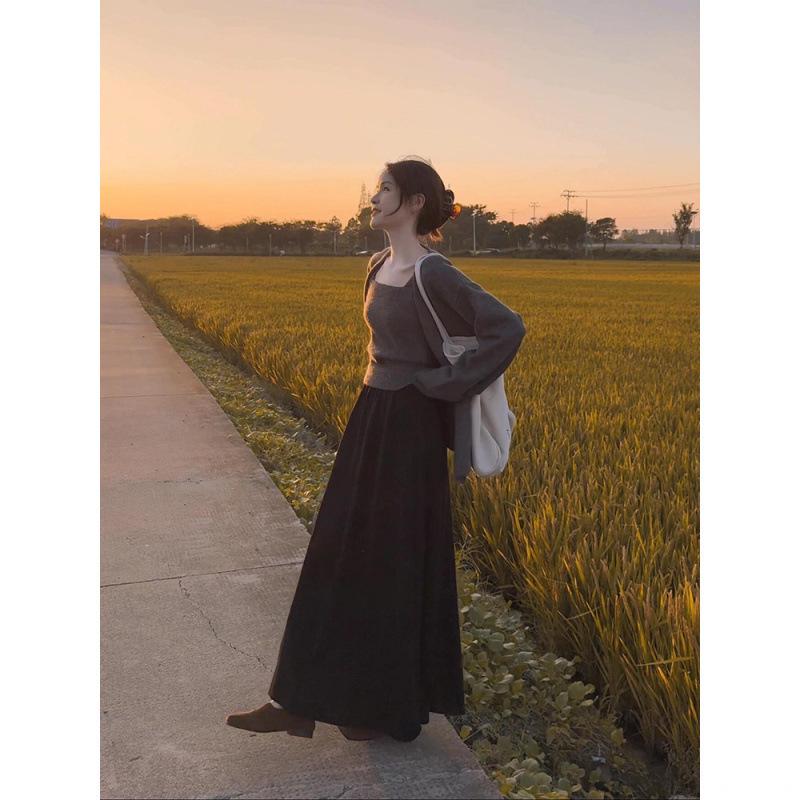 

Корейский стиль Большой размер Осенний вязаный кардиган и юбка миди Набор из двух предметов XL (Recommended 60-70kg)