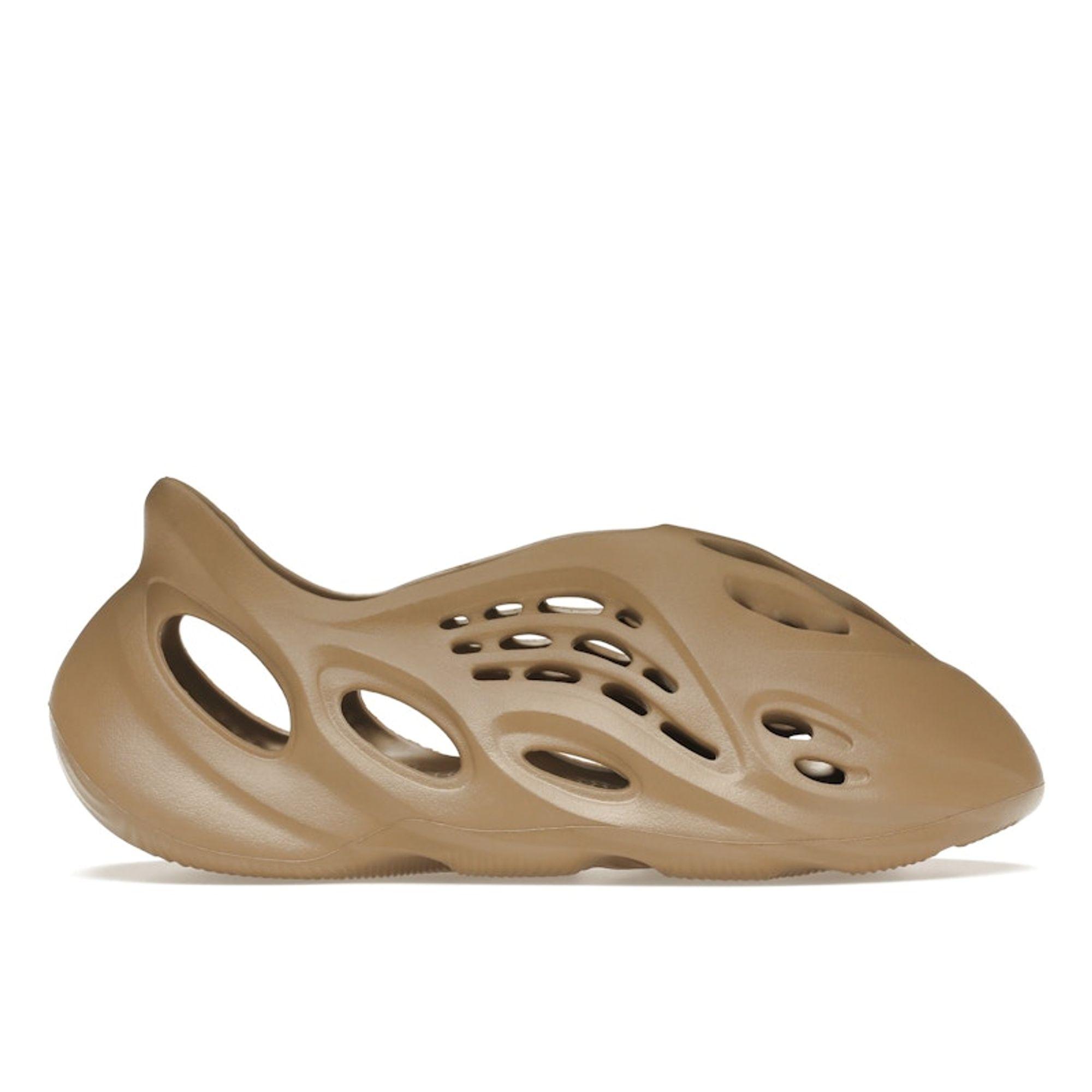 

Кроссовки унисекс adidas Yeezy Foam Runner Mist Серые GV6774 37