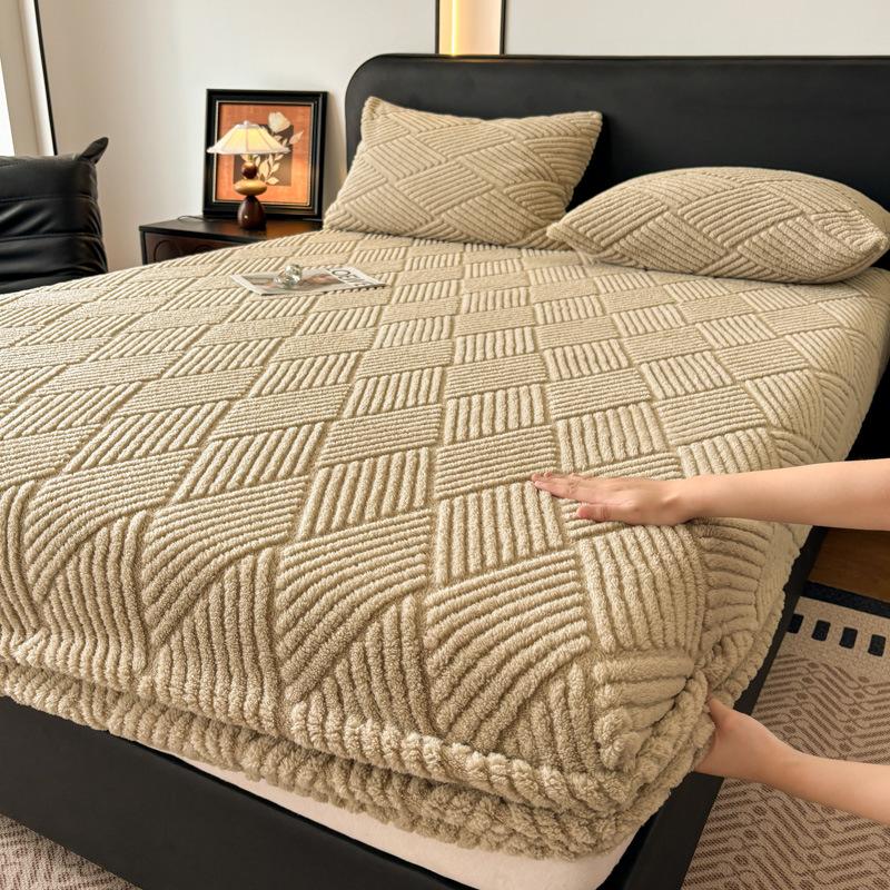 New Jacquard Comfortable Cotton Velvet Bed Sheet Single piece Thickened in Winter