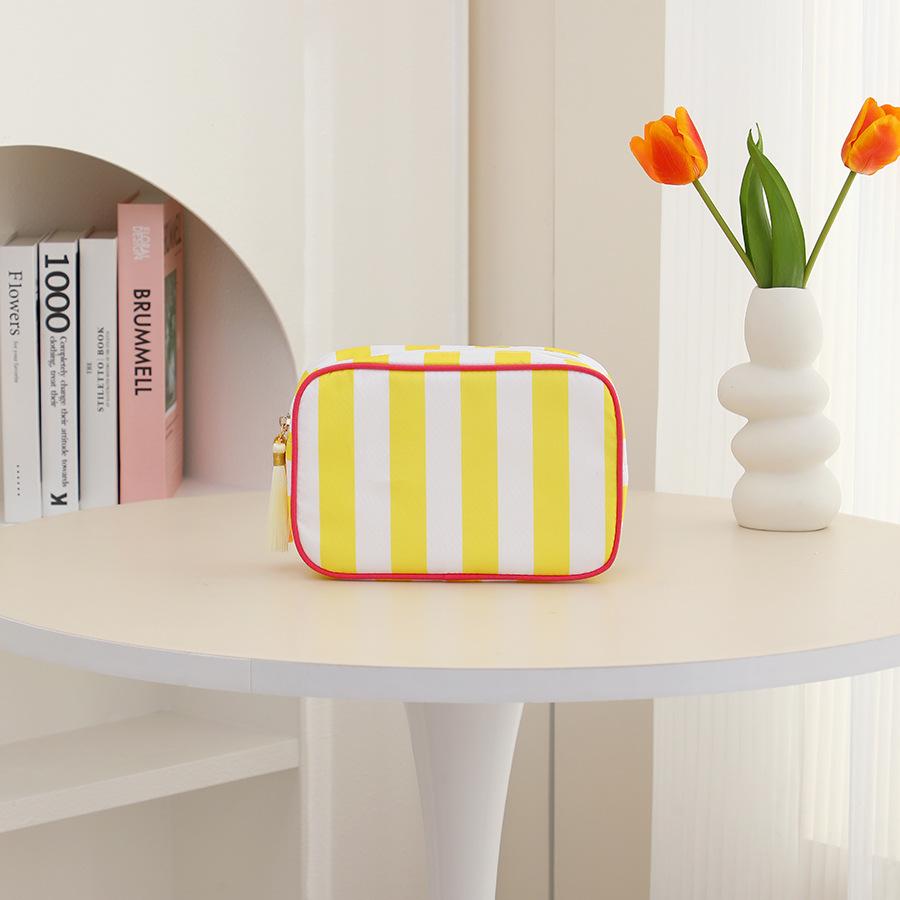 New Stripes Makeup Bag Simple & Fresh Cosmetic Pouch for Travel Portable Toiletry Organizer Polyester Lipstick Storage Case