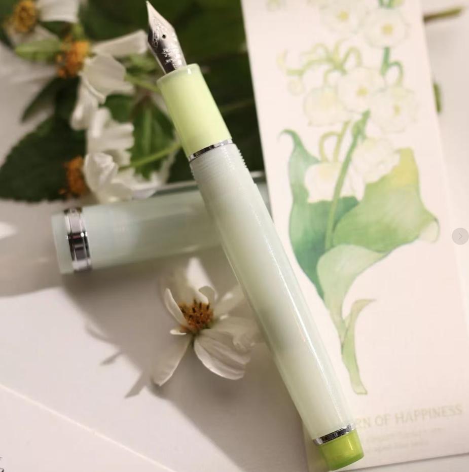 Jinhao 82 Pen Glass Dipping Pen Tip Set Student Practice 360 ° Writing Supplies Handbook Drawing High-value Starry Sky Pens
