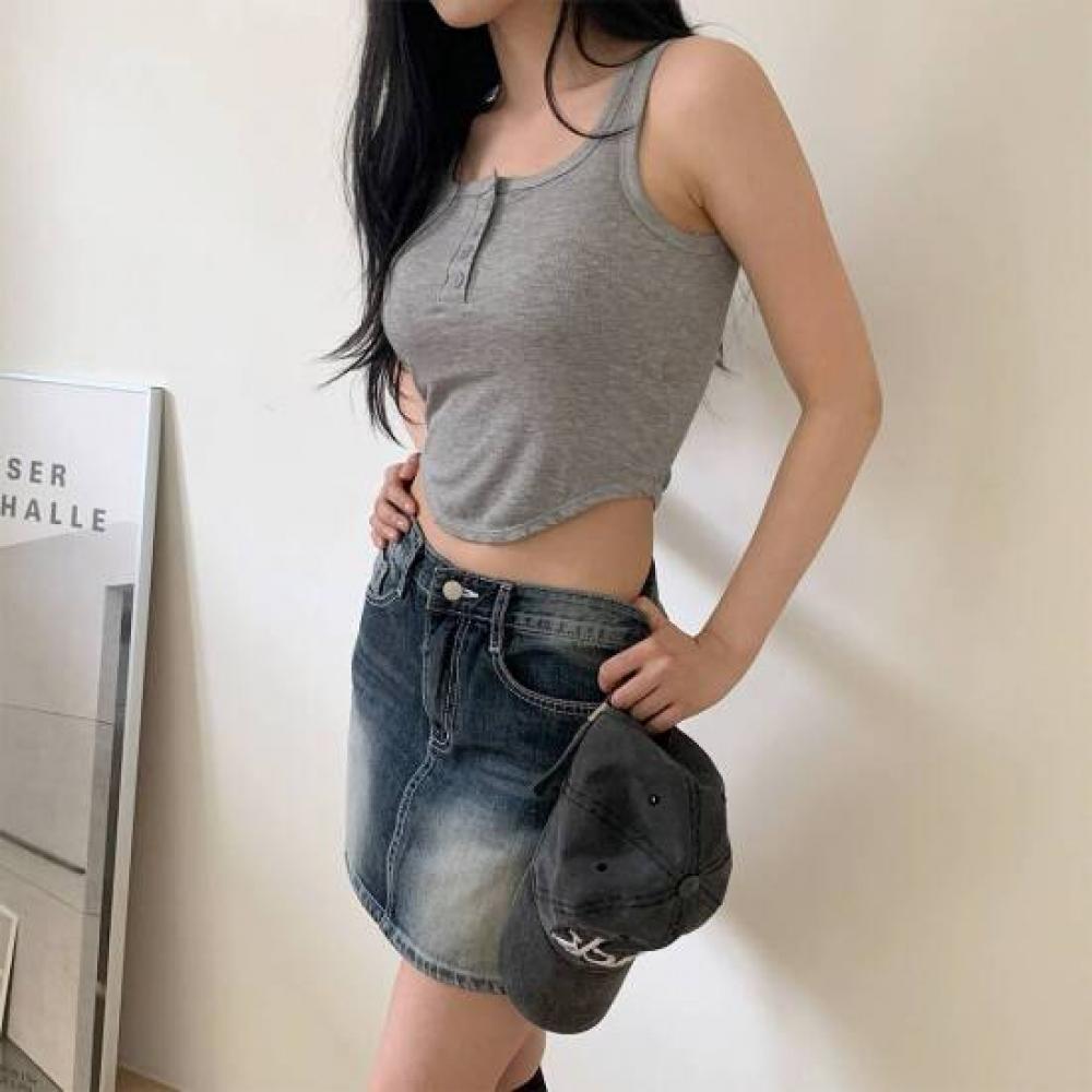 New Arrivals Open RUn Cropped Sleeveless BUtton Slim Fit Stretch U Neck Crop Top