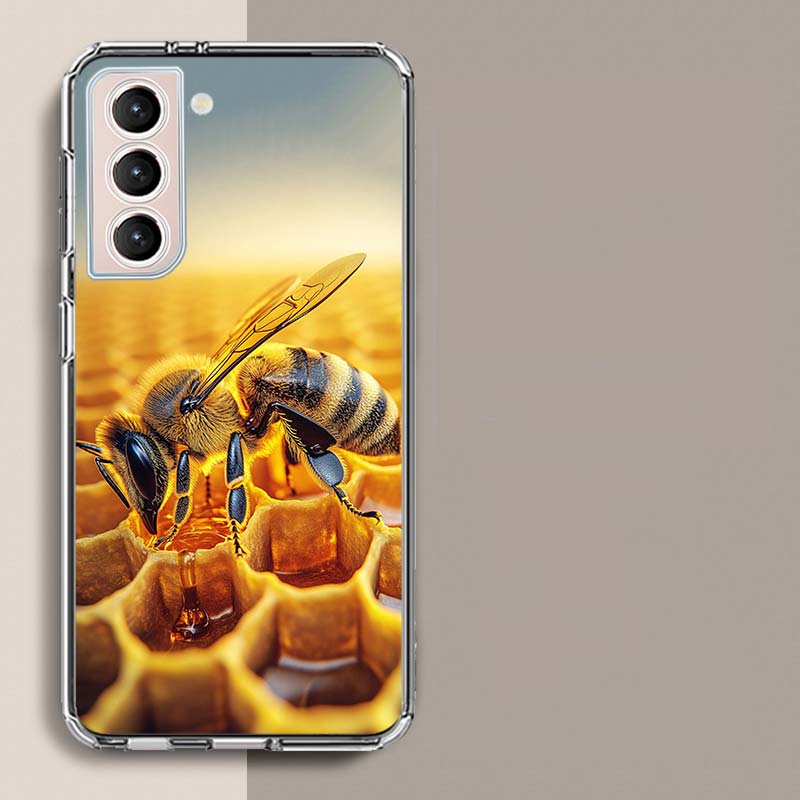 Bees and Honey in the Honeycomb Phone Case For Samsung A16 A26 A36 A56 A17 A15 A25 A35 A55 A14 A24 A34 A54 A04S A05S Galaxy Note