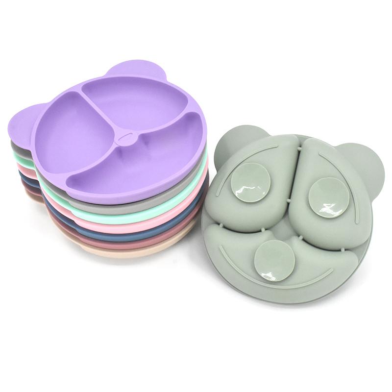 9 delar/set BPA-fri Silikon Baby Matningsset Sugkoppsskål Delad Middagstallrik Mug med Sugrör Sked Gaffel Justerbar Haklapp Barnservis