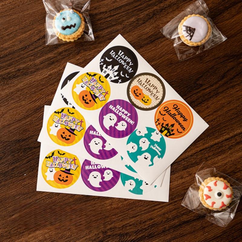 30pcs Halloween Stickers Pumpkin Ghost Bat Castle Party Box Gift Bag Packaging Sealing Stickers Round Adhesive Decorative