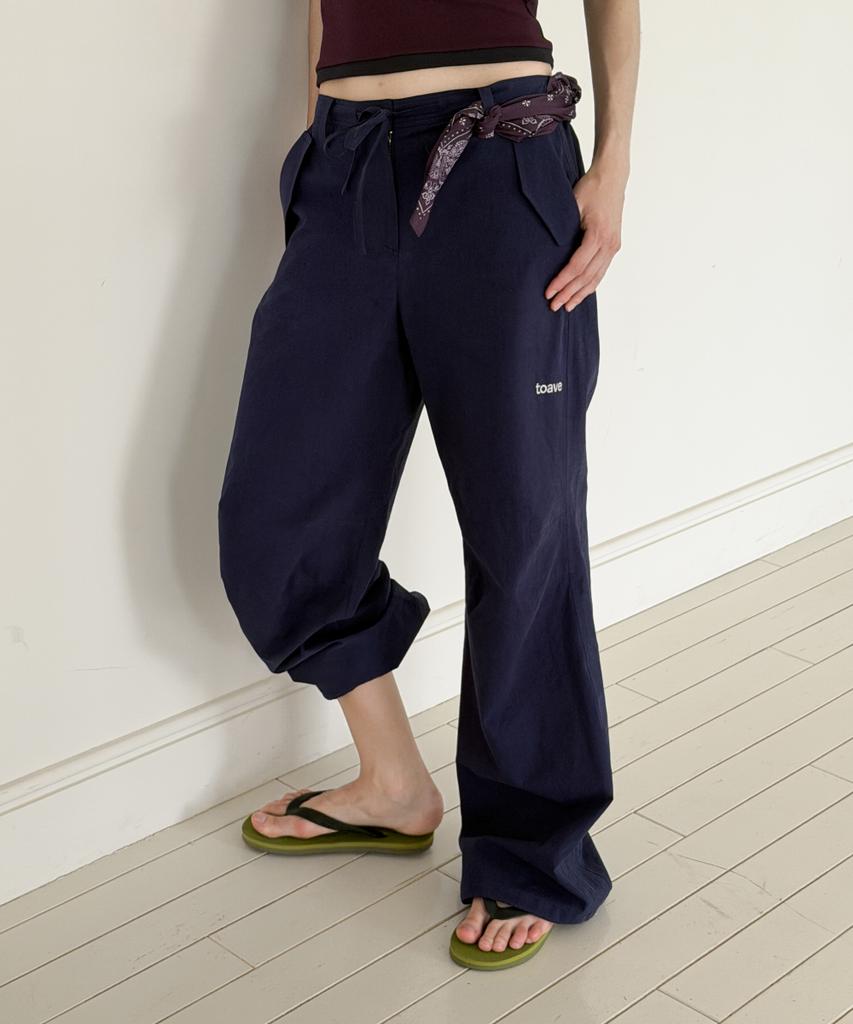 Toabe Sunlit Cotton Wide Pants (Blue Navy)