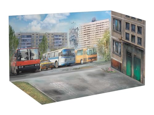 ICM 1/35 Chernobyl 5 Evacuee Set Plastic Model Kit 35905