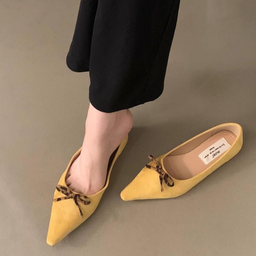 Französische spitze Leopardenmuster Schleife Einzelne Schuhe Damen 2025 Frühling neu Wildleder Retro-Stil Oma-Schuhe Nische Damenschuhe