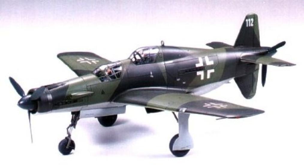Tamiya Masterpiece Series Dornier Pfeil 1/48 Do335A-12 (Two-Seater)