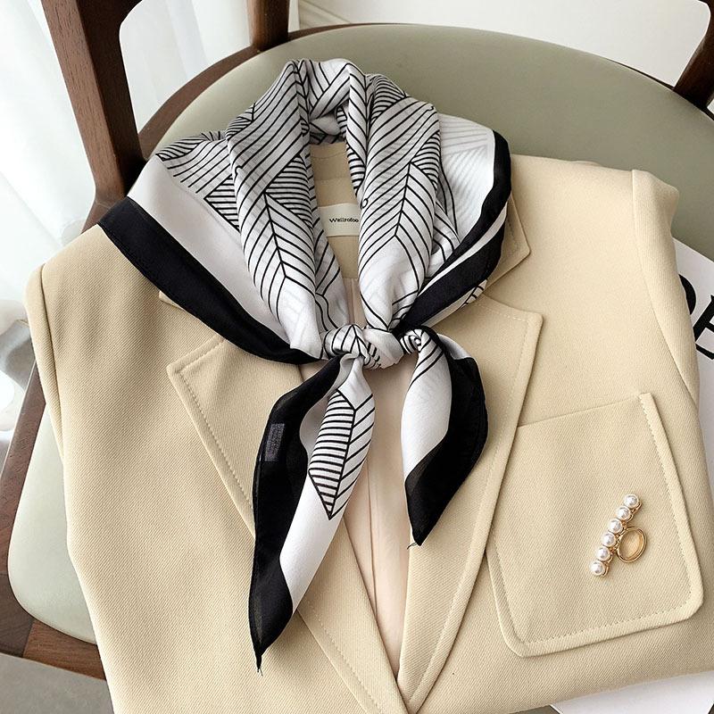 Korean Version of Spring and Summer New Imitation Silk Square Scarf Clavicle Decorative Scarf for Women Fashion Retro Small Silk Scarf Tying Bag