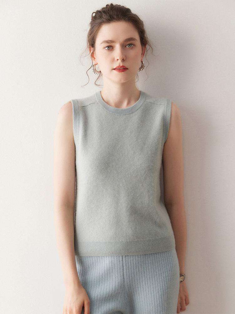 2025 Autumn/Winter Women's Cashmere Knit Vest: Soft, Skin-Friendly, Warm Tank Top for Versatile Layering