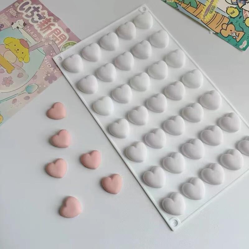 

DIY 35-Cavity Heart Silicone Mold