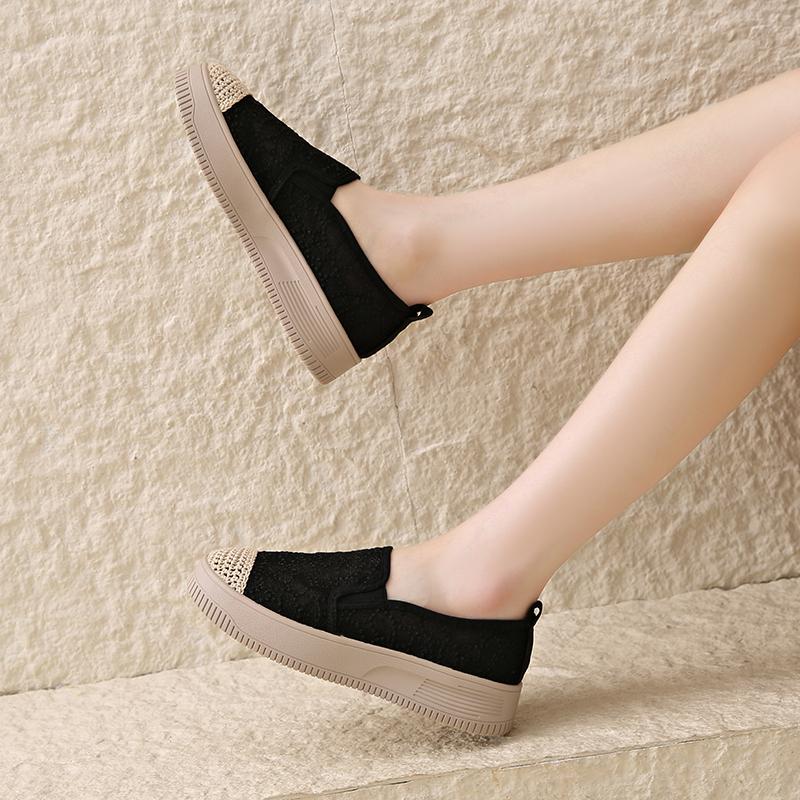 CRLAYDK Classic Women's Slip On Loafers Lace Jacquard Driving Moccasins Casual Comfort Ladies Walking Flat Breathable Shoes