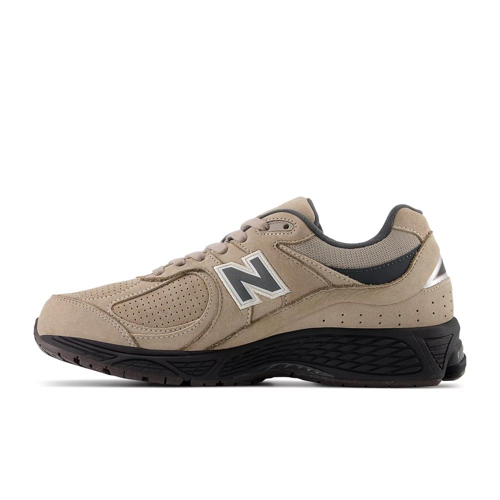 Sneakers New Balance beige Version 2002R