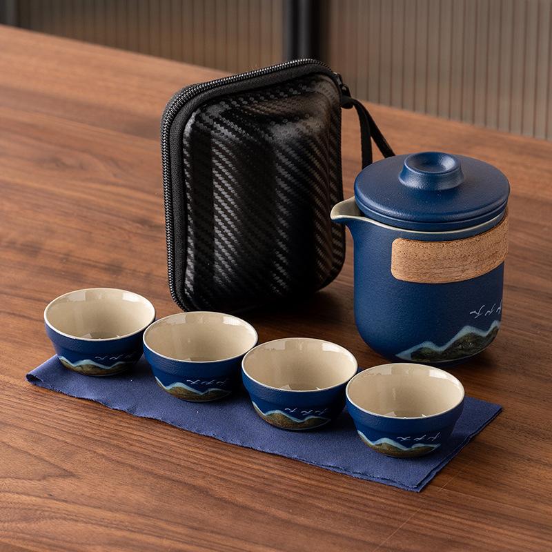 Hand-painted distant mountain travel Guochao Kuaike cup, one pot of four cups, light luxury business travel tea set, high-end souvenir