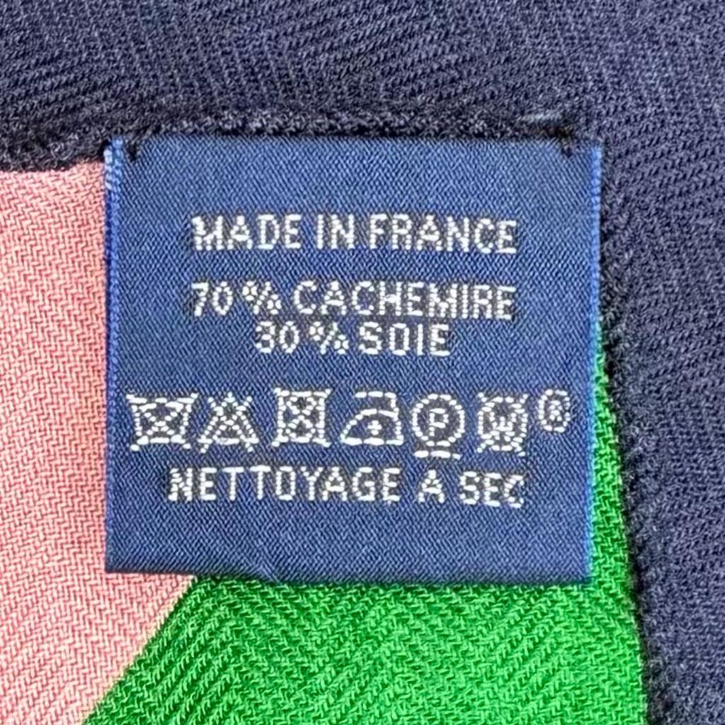 Excellent HERMES scarf GEANT ENCADRE Dark navy cashmere Women Used