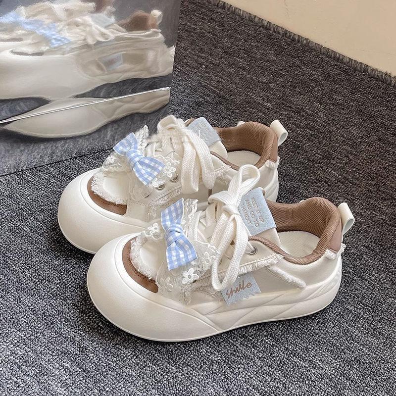 Milk Huhu thick-soled bow bread shoes women's spring and autumn new little white shoes versatile niche casual board shoes tide