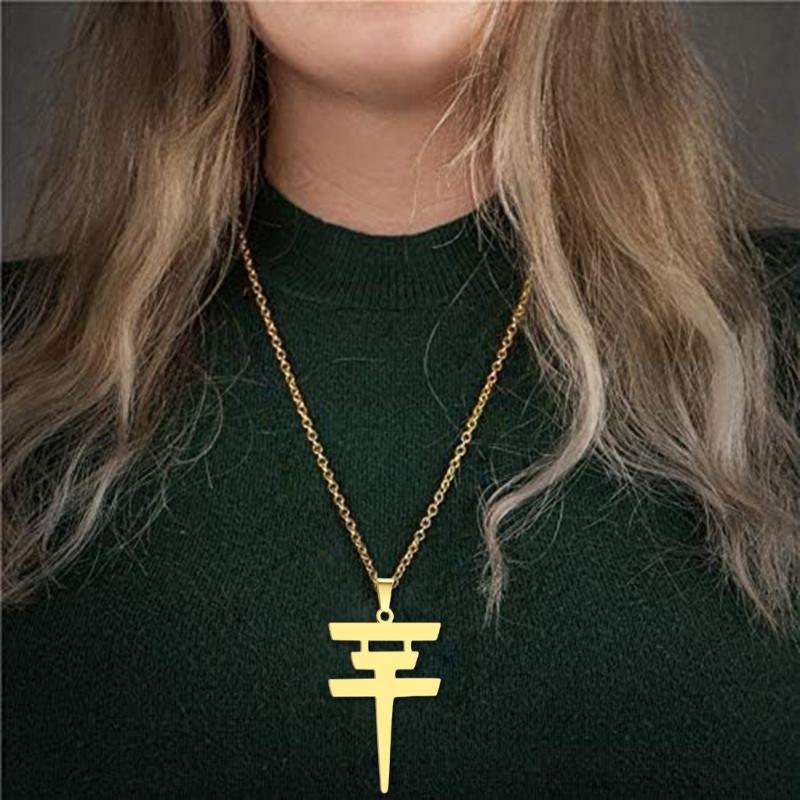 Geometric Necklaces Ornament with Flash Pendant Dainty Clavicle Chain Adornment