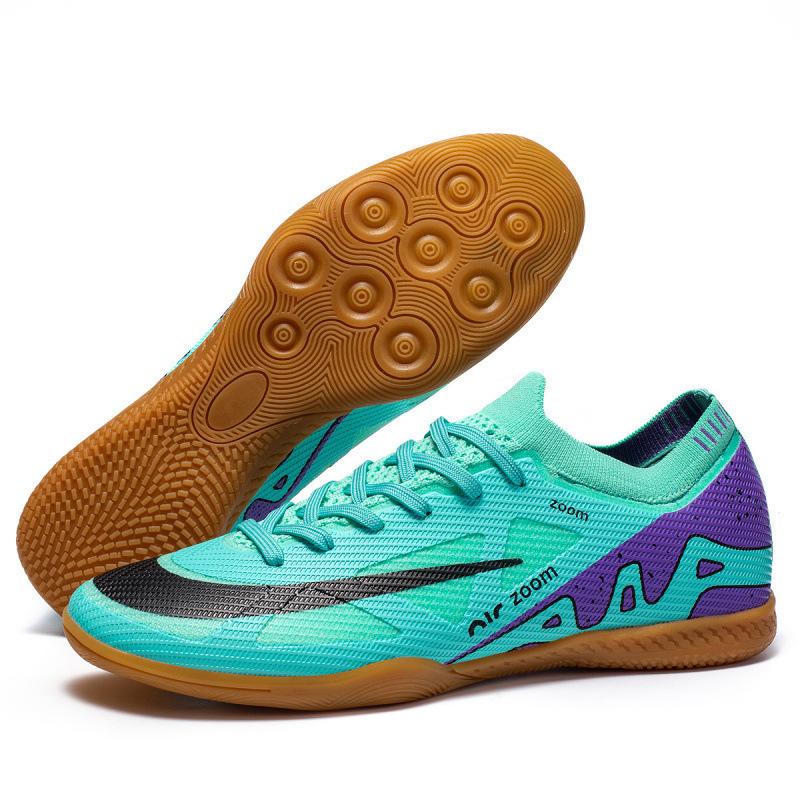 Seamless Fly-woven European Cup Low-top Football Shoes, Youth Spikes, Artificial Grass Training Shoes