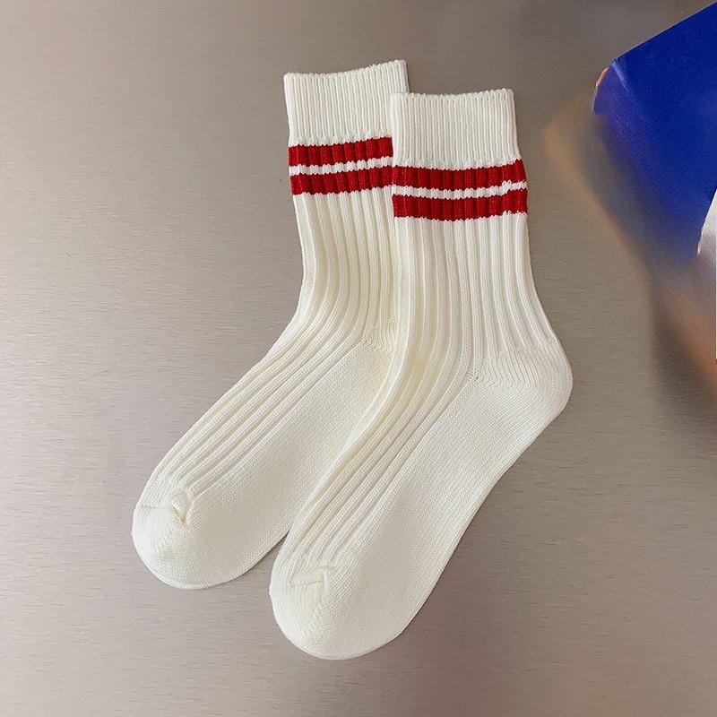 Female Autumn and Winter Stripe Color Bump Thick Line College Wind Tube Stack Socks