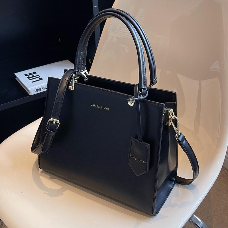 

Свадебная сумка премиум-класса, красная сумка-конверт, женская, новинка 2024 года, сумка для подружек невесты, переносная, красная, свадебная сумка для невесты чёрный