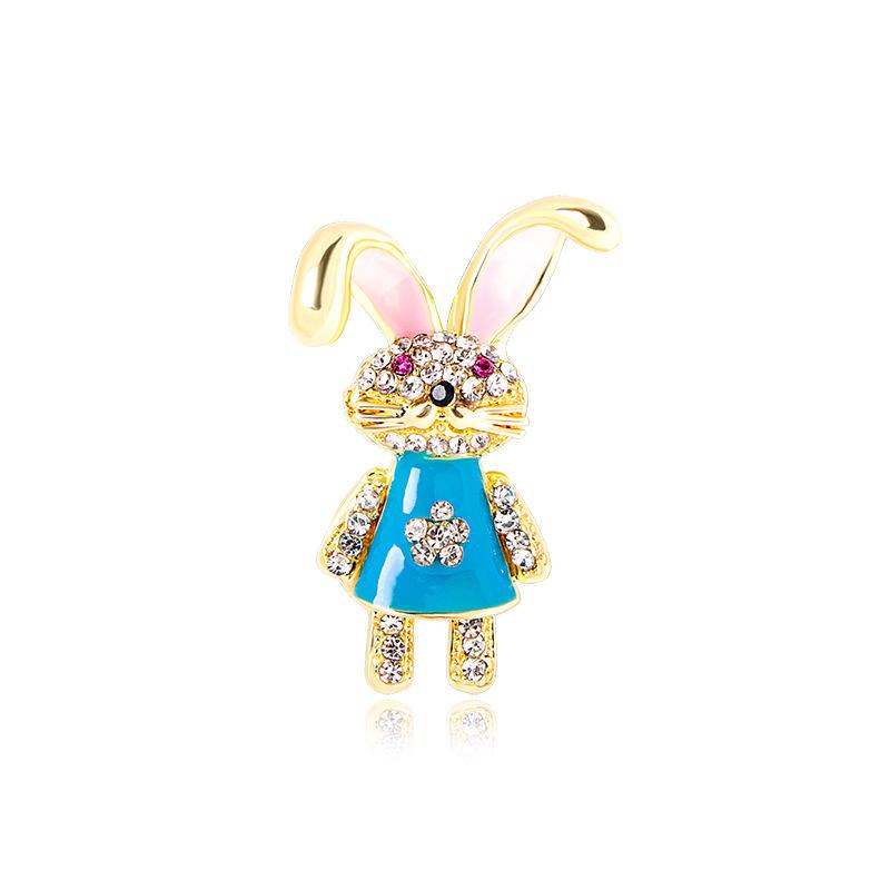 Fashion Cute Bunny Brooch Summer Clothes with Accessories High Sense Light Luxury Exquisite Animal Rabbit Corsage Woman