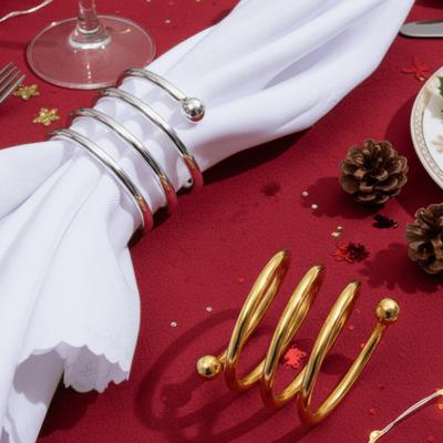 Wiederverwendbarer Federform-Serviettenring Gold/Silber Weihnachts-Serviettenhalter für Thanksgiving Hochzeit Doppelperlen Tischserviettenhalter
